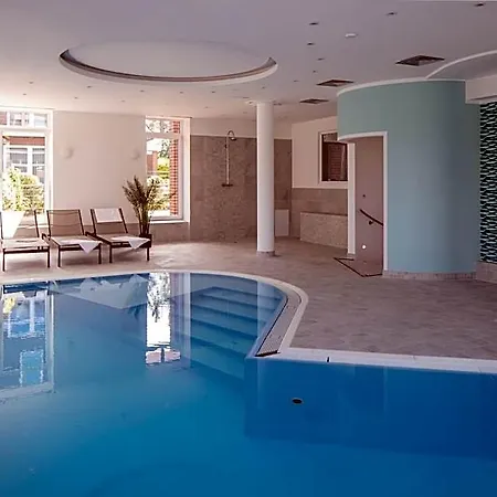 酒店 Upstalsboom 4*